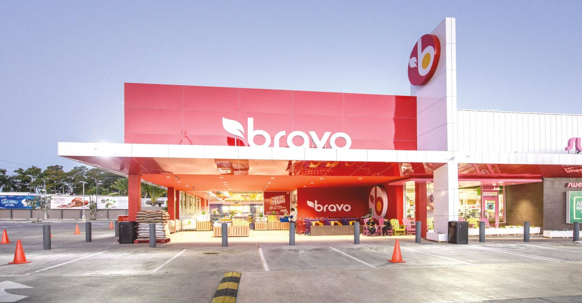 SUPERMERCADO BRAVO